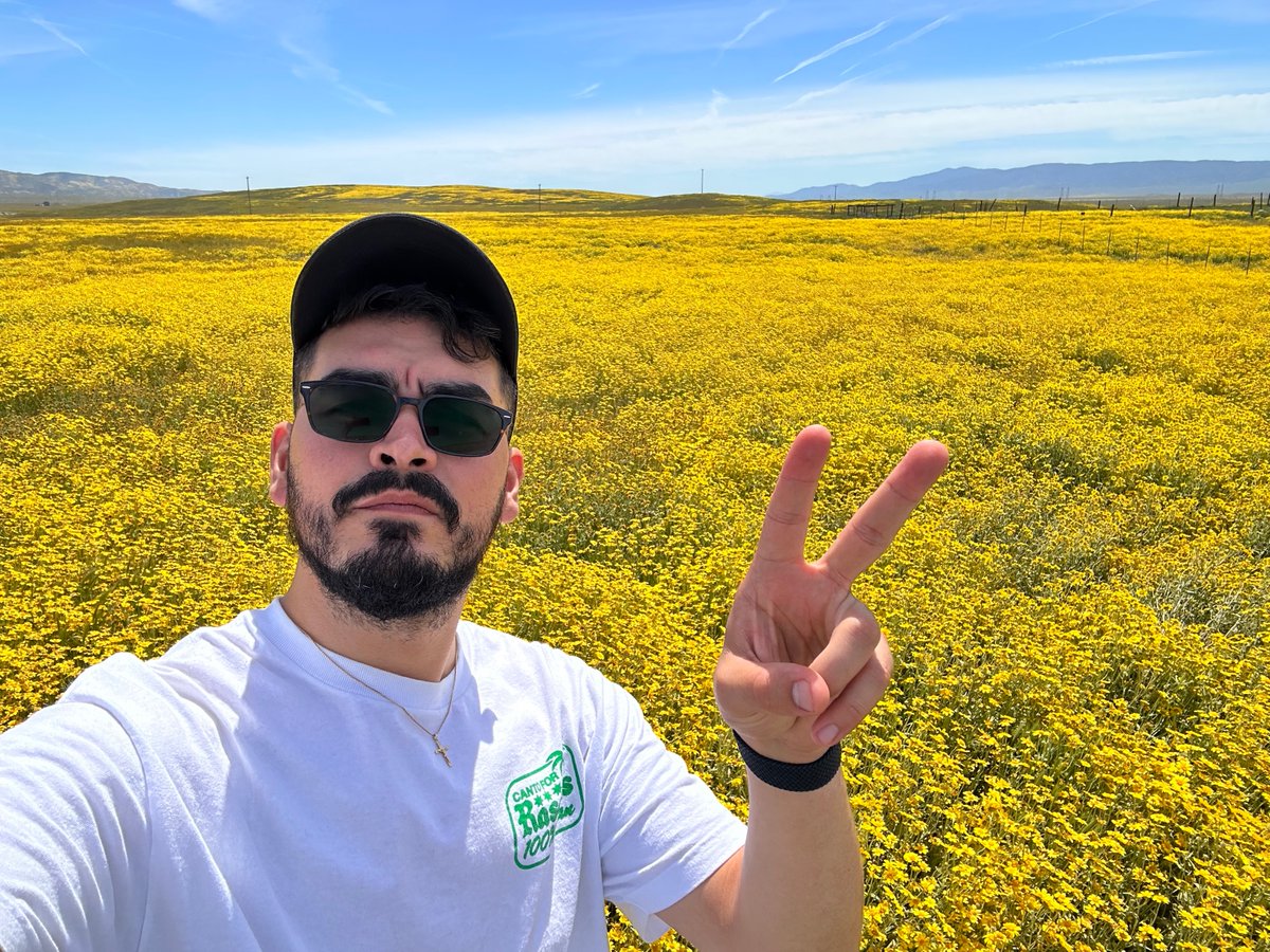 YoungInvincible's tweet image. Here is another round of our team's #HealthySelfie! 

Thank you to everyone who shared how they #SelfCare during this #MentalHealthAwarenessMonth! We know how important it is to prioritize your mental health, and we've loved seeing how you prioritize yours!