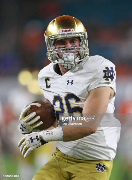 Ethan Long tweet media