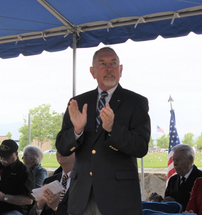 Yesterday it was an honor to join hundreds of Southern Californians in remembering and saluting those who sacrificed their lives in combat in our Armed Forces, at Riverside National Cemetery.  Pleased to accompany my good friend @RepAdamSchiff to the ceremony. #MemorialDay2023