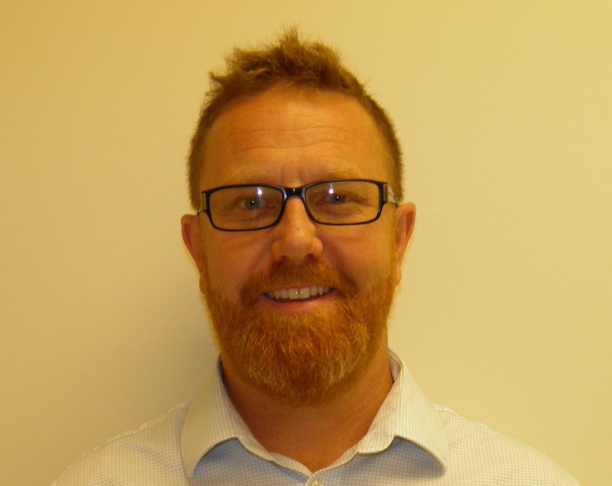 🔔 MEET THE COMMITTEE 🔔

Our next new committee member is Todd Houlahan, Industry Representitive for MDSG, and Director of International Mining at Evident Scientific!