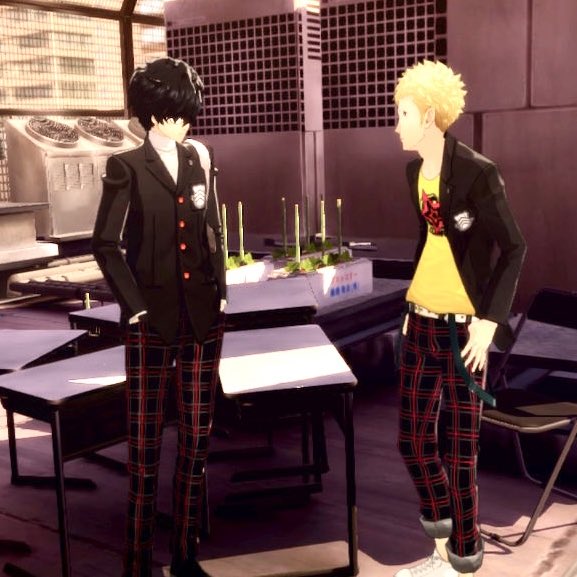 Wulzy on Twitter "Playing Persona 5. DECODE PANTS!!!!!!!!!!!!!"