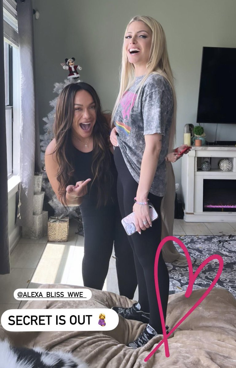 WWE Raw Alexa Bliss Reveals Details On Her 2023 Contract Extension