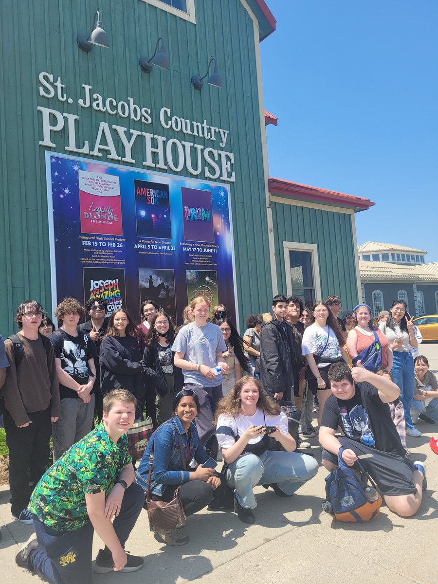davidsonbrookes's tweet photo. @MontcalmCougars field trip to see The Prom. Amazing show! https://t.co/ljFAVUD1kb