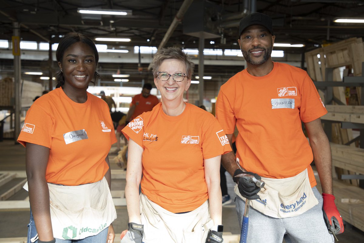 Another home build is underway all thanks to the hard work of #FutureHomeowners Miguel and Livian and helping hands from @HomeDepot Marketing team! Just a few weeks away from holding the key to their very own home. Dedication day can't come soon enough! #BuiltToThrive