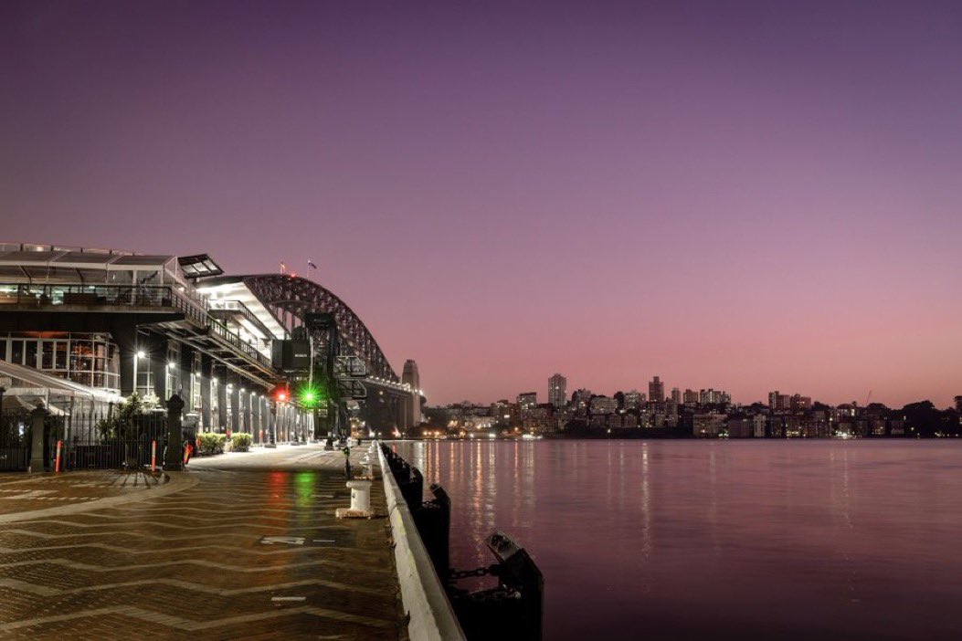 GarryJGray's tweet photo. Its Game 1 Day of #StateofOrigin 2023. Even the morning skies in #Sydney are wearing maroon in support of the @QLDmaroons today.
#QLDER #UnitedinMaroon #Origin #StateofOrigin23 https://t.co/2gHGT4WkO6