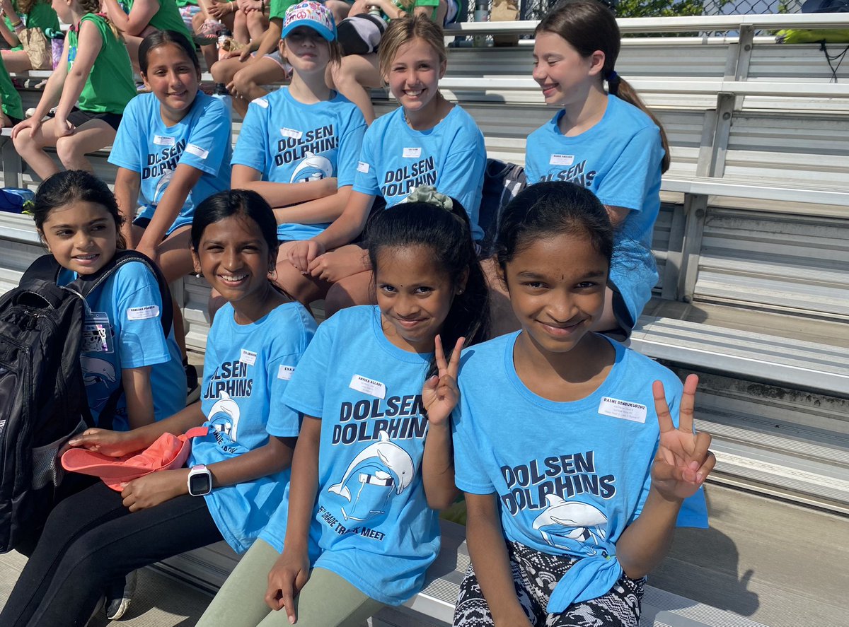 #dolsenthinkers had a BLAST at track
meet!! They showed great sportsmanship, and we are so proud of our competitors. Thank you <a href="/PtoDolsen/">Dolsen PTO</a> for our awesome shirts!! 🐬🐬🐬