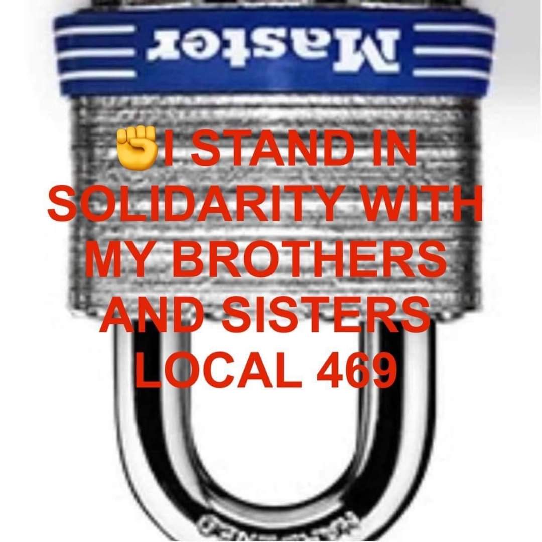 UAW's tweet image. Wisconsin union members are joining together to save good union jobs at Master Lock, a UAW-represented plant in Milwaukee.

Join members of UAW Local 469 tomorrow at 1:30 PM CT as we call on Master Lock to reverse the decision to close its Milwaukee plant.
facebook.com/events/s/solid…