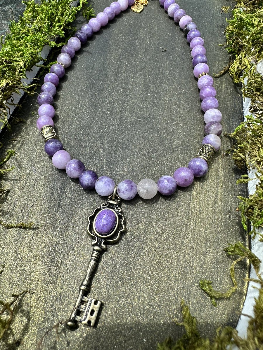 i haven’t had a sale in like 2 months 🥺🥺 anyone wanna splurge and buy something pretty 🦋 use code BIRTHDAY for 20% off at checkout! cutiecuriosco.bigcartel.com