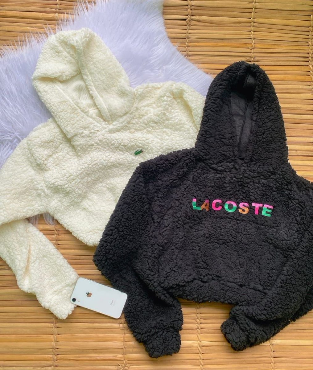 Ollla maravilhosas!
 boutique está com novidades!
 então brota lá e vem garantir se looks 🛍
