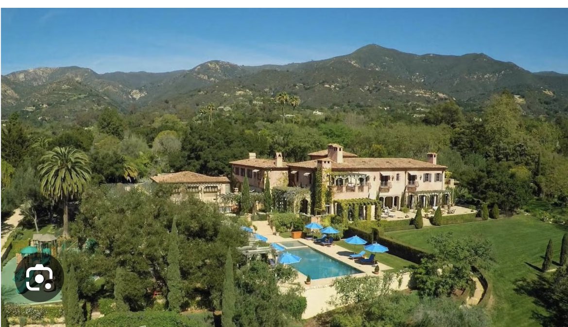 @JenOLoughlin @KbfMajor @sophi_2022 @JohnathanPerk A tragedy no doubt. 

However, their Montecito home versus Frogmore is incomparable.