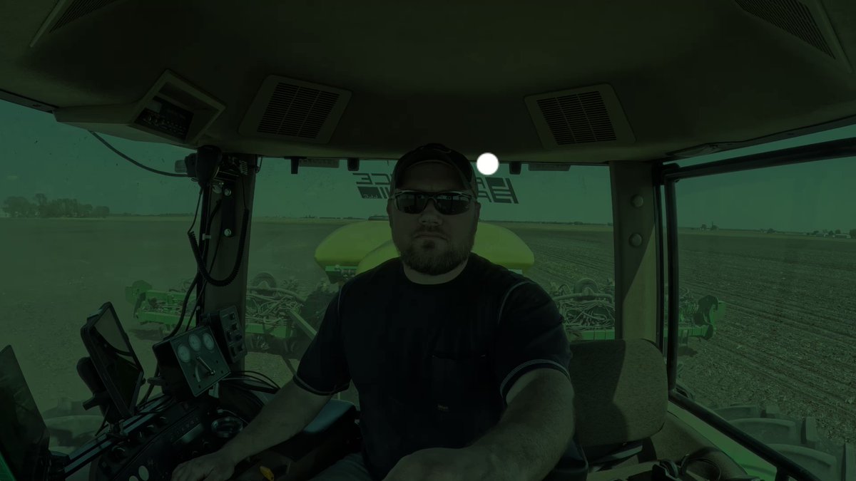 TaranisAg's tweet image. "...As much as we hate to admit, it's not always the hybrid or variety."
@lawrence_farms 
#TheSHPofAg #Plant22 #Grow22 #farming #farmlife