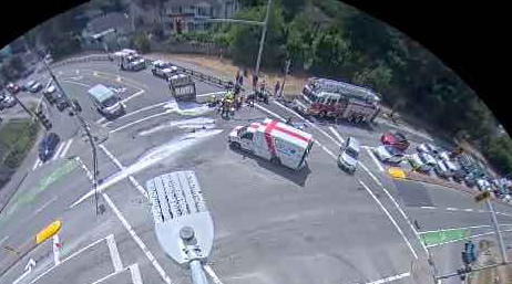 2:14 - #SurreyBC - Collision affecting the intersection of Fraser Hwy. & 168th St. causing mainly an eastbound delay.