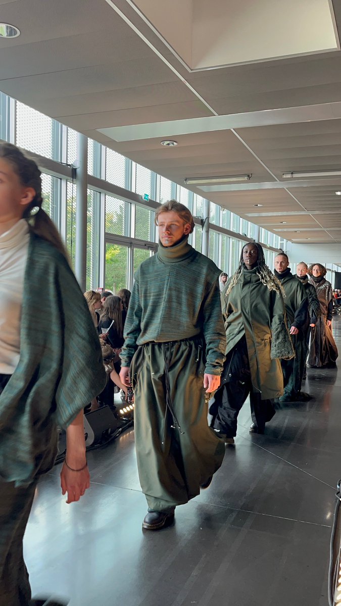 Exponantes Le Parc tweet media