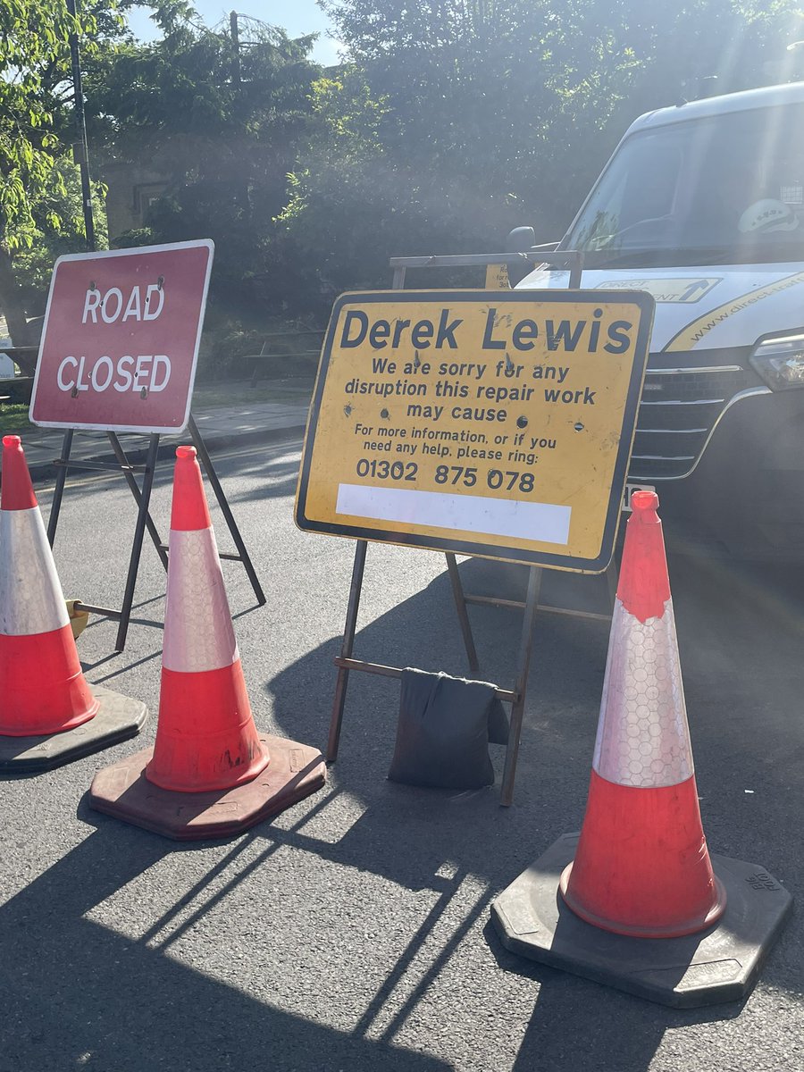 Lol, imagine been that annoying  #ohDerek #slaithwaite