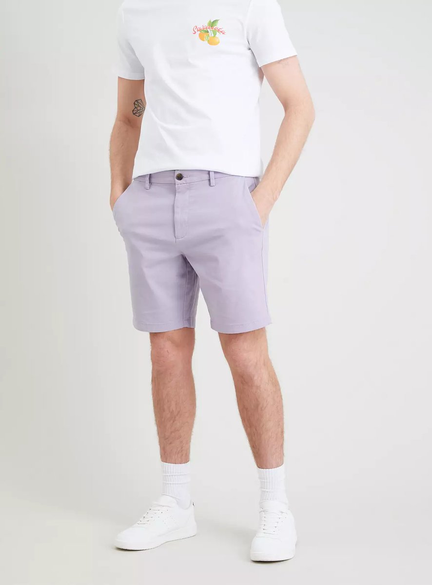 Guys! Walk into summer in style with these lovely lilac chino shorts from @sainsburys @tu_clothing 💜☀️

#shopping #fashion #style #clothes #clotheslover #fashionista #summer #Mensfashion #SwanCentre #Leatherhead #Surrey #MoleValley