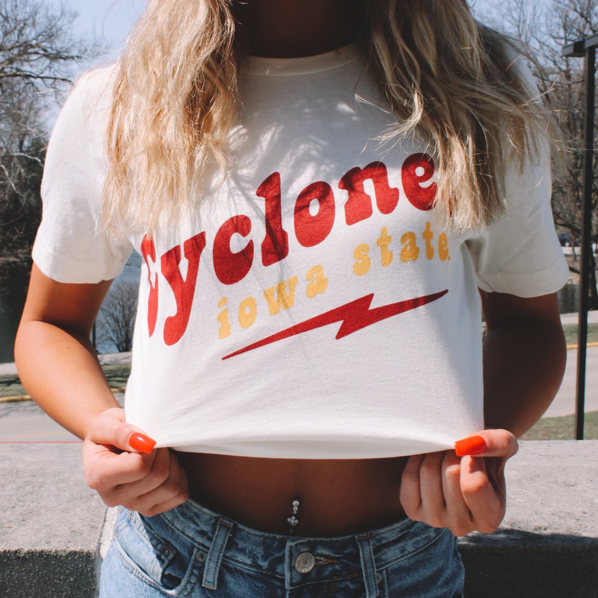 We let our tees do the talking 😍⚡ #shopbarefoot #cyclONEnation #iowastate #cyclones