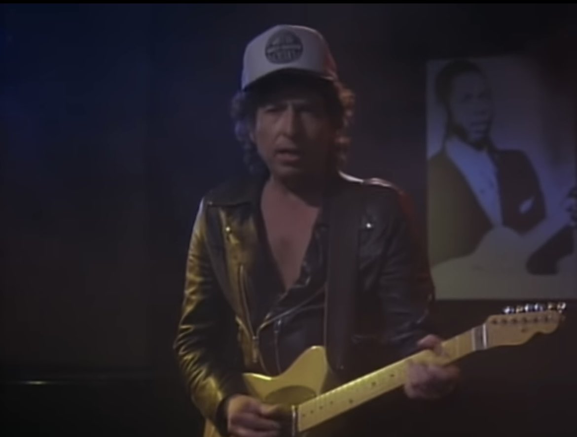 ExtendedClipPod's tweet photo. Bob Dylan’s “Tight Connection to My Heart” (directed by Paul Schrader, 1985) https://t.co/fHrykwt3sJ