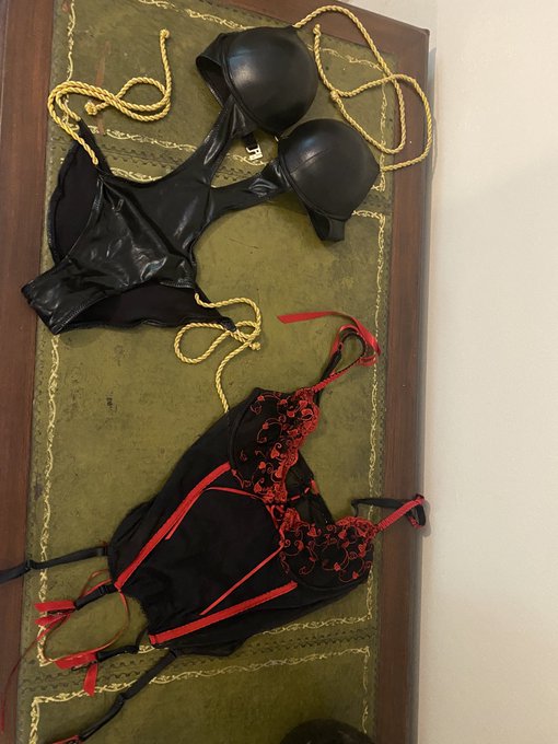 Swimsuits and lingerie &pound;25 each  plus p&amp;p https://t.co/ruvQvQAp96<a href="/tag/spoilt"class="tags"><span>#spoilt</span></a>
