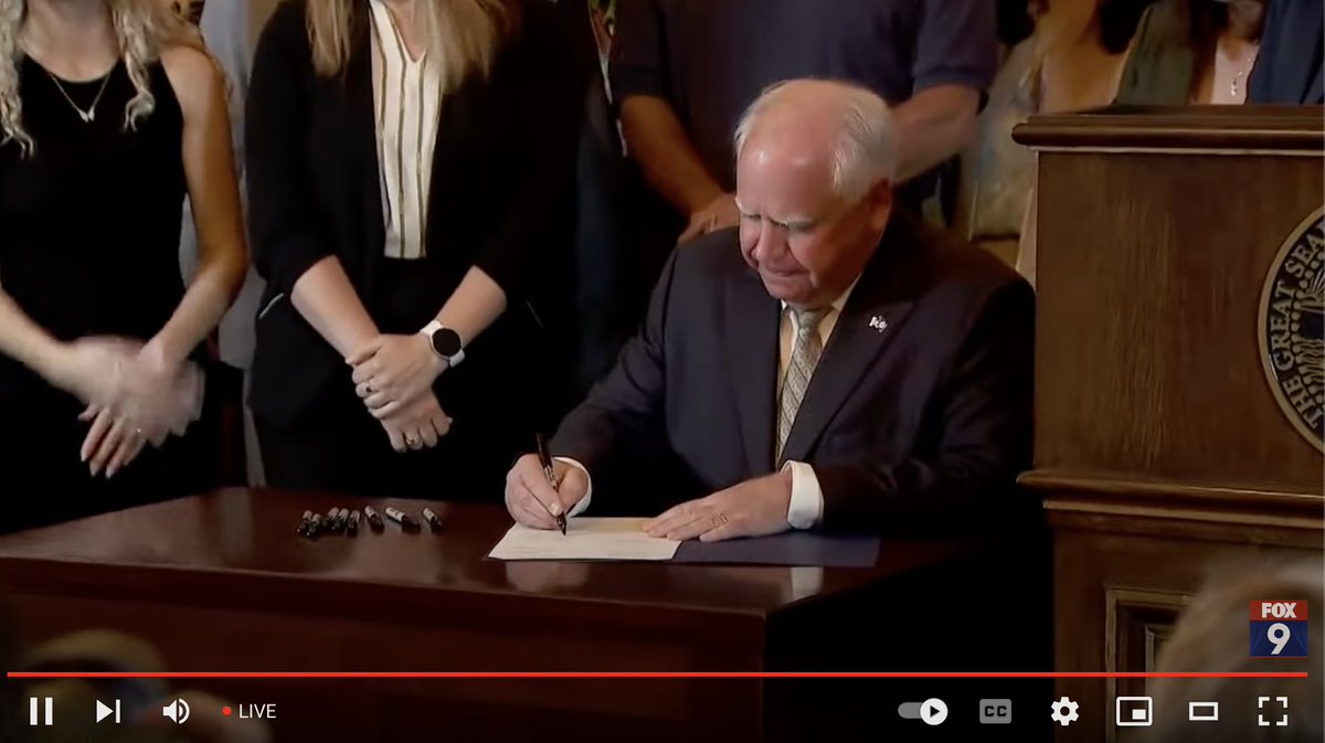 BREAKING: Minnesota Gov. Tim Walz signed a marijuana legalization bill into law—making the state the 23rd in the US to end cannabis prohibition.

Legal possession & homegrow go into effect August 1, with licensed commercial sales expected in 12-18 months.

marijuanamoment.net/minnesota-gove…