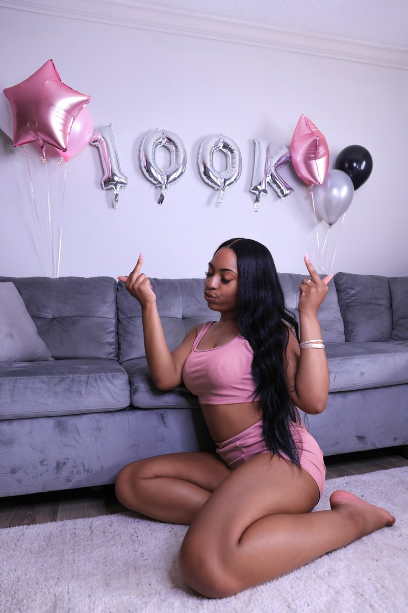 SincerelySys's tweet photo. Yayyy🥳I made it to 100k views on my #YouTube channel! Thank you to everyone who has watched and subscribed I appreciate you so much, anybody who hated on me the last slide is for you!! 😘😘
S/o to my team💕
•
•
•
#sys #sincerelysys #explore #100k https://t.co/nwrW20ugzV