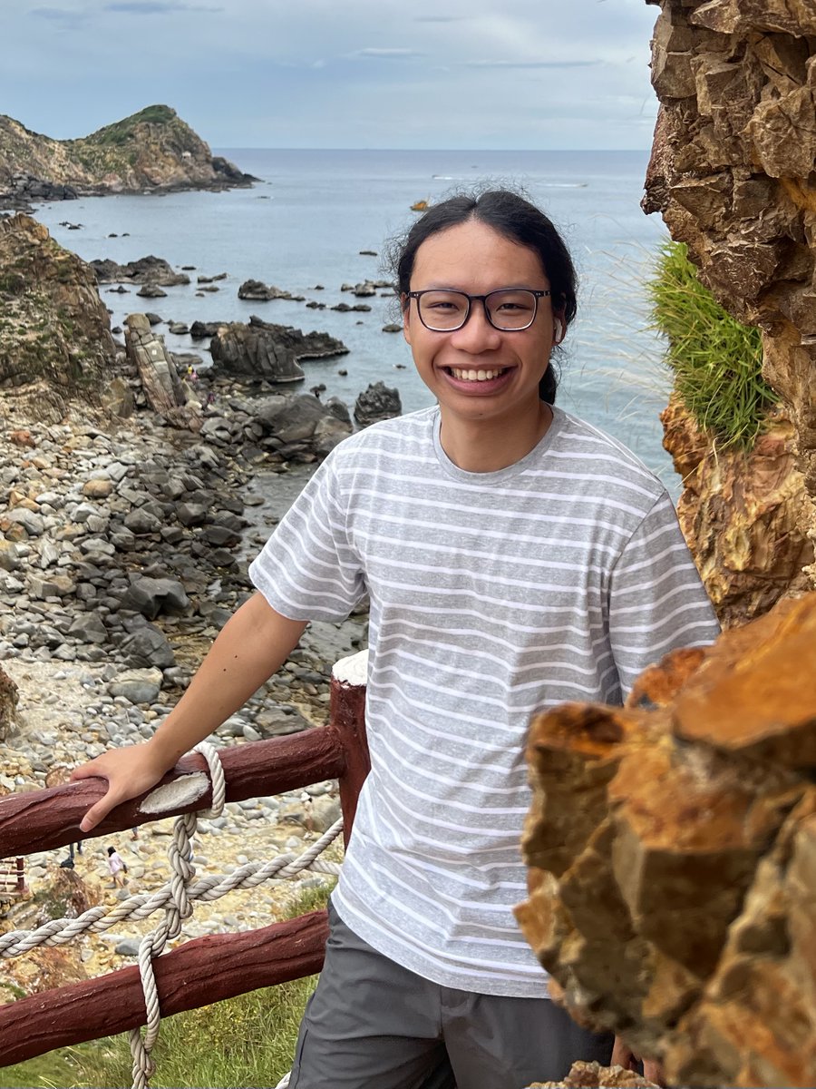 Congratulations to our outstanding <a href="/UntPhysics/">UNT Physics</a> graduate student Trung Ha for being selected to participate in the 2023 Flatiron Institute Center for Computational Astrophysics (CCA) Pre-Doctoral Program in NYC! #UNTproud Read more here: cos.unt.edu/news/unt-physi…