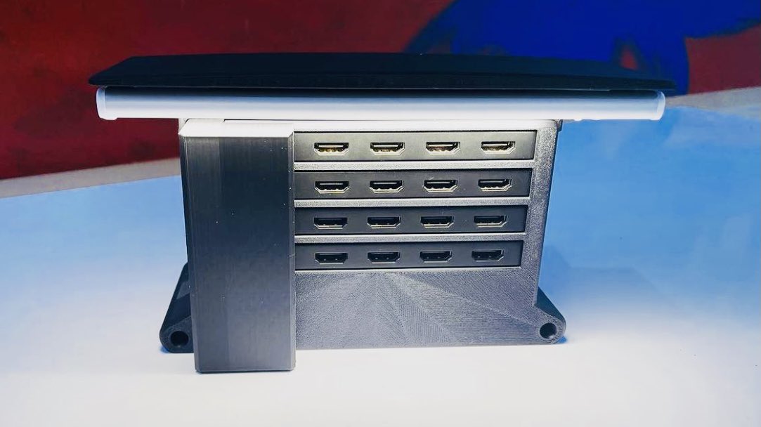 Oh this was a fun #3dprinting project! Check out the Splitter Box 4K HDMI 4 Channel 1-IN 4-Out Video 📹 Distribution Hub from GR3Productions 

@ratioproductlab #madebyratio #audioengineering #avproduction @Admiral_Brady @MUO_official @donmelanson @PopSci @futurism @gearpatrol