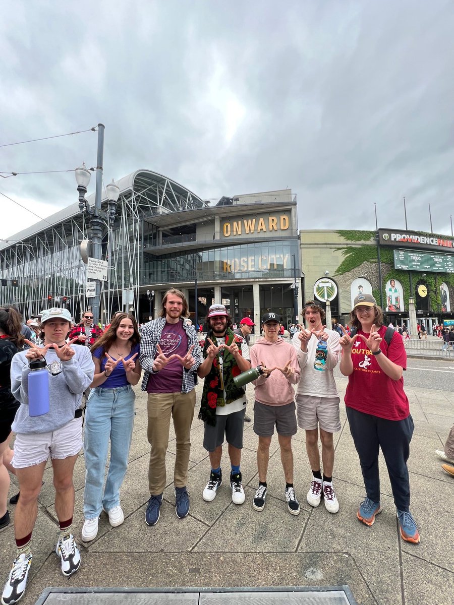 mtu_SocialSci's tweet photo. A busy week for the @MichiganTech @Amtrak Tourism program! Some highlights from #Portland include gentrification tours from Dr. @Rebeccaa_Summer's @Portland_State seminar, a shutout @ThornsFC match, and lots of impressive public transit. #tourism #studyabroad #Sustainability https://t.co/CSXeldLOEM