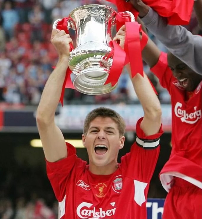 Happy Birthday To Steven Gerrard 43 Today 