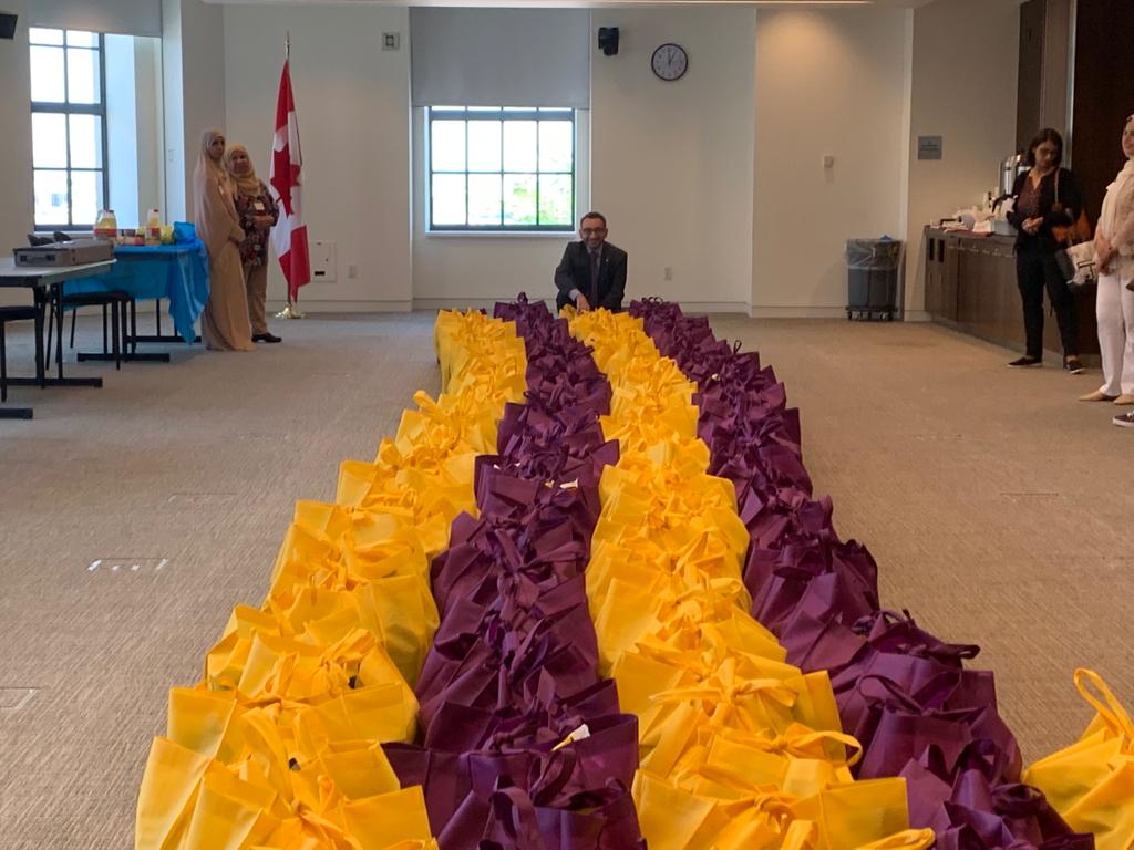 Omar Alghabra (@OmarAlghabra) on Twitter photo 2023-05-30 17:32:36 Excited to welcome @Project_Ramadan back on Parliament Hill as they assemble food basket donations for those in need. I’m grateful for their dedication to serving the community and ensuring food security to our neighbours. Excited to welcome @Project_Ramadan back on Parliament Hill as they assemble food basket donations for those in need. I’m grateful for their dedication to serving the community and ensuring food security to our neighbours.