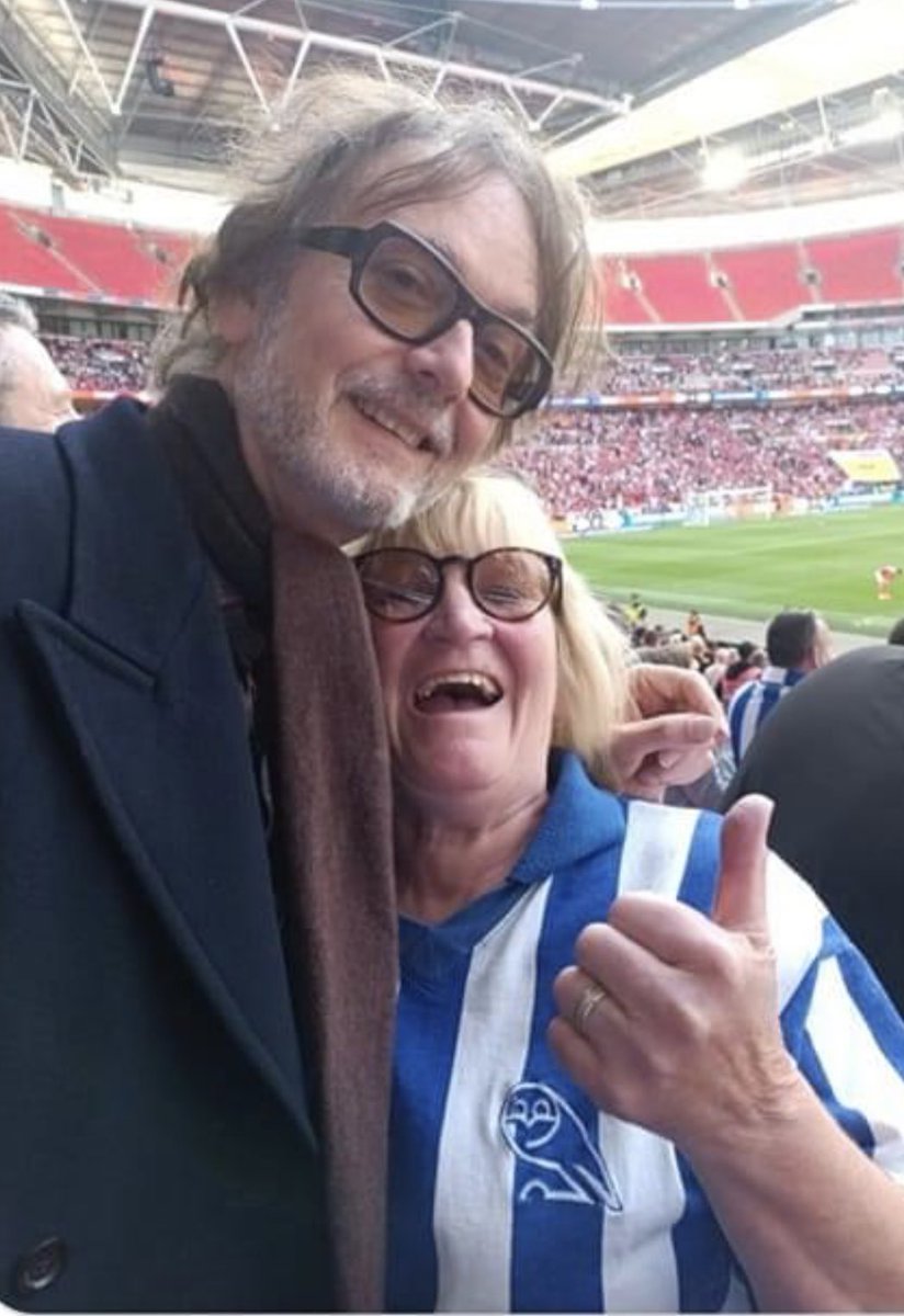 Lovely to meet Mr Cocker yesterday at Wembley. 

Told him all about my winning penalty, how I built the stadium, how I also went to school with a Deborah…

He commented on my hair, I critiqued his scarf…

We laughed, we partied hard, and we were sorted for Es and Whizz.