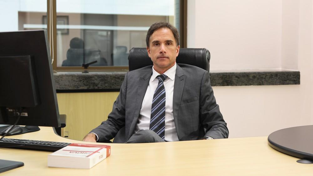 ValerioCorrea2's tweet photo. "Advogado de defesa do juiz Appio, o famoso e forte candidato ao STF, afirmou em entrevista à GloboNews, que seu cliente não fez a ligação telefônic de que é acusado" Estúdio   i.

Eu já sabia que era armação da turma da Lava Jato!!! 

#VOLTAAPPIO https://t.co/mp6rBXdVrf