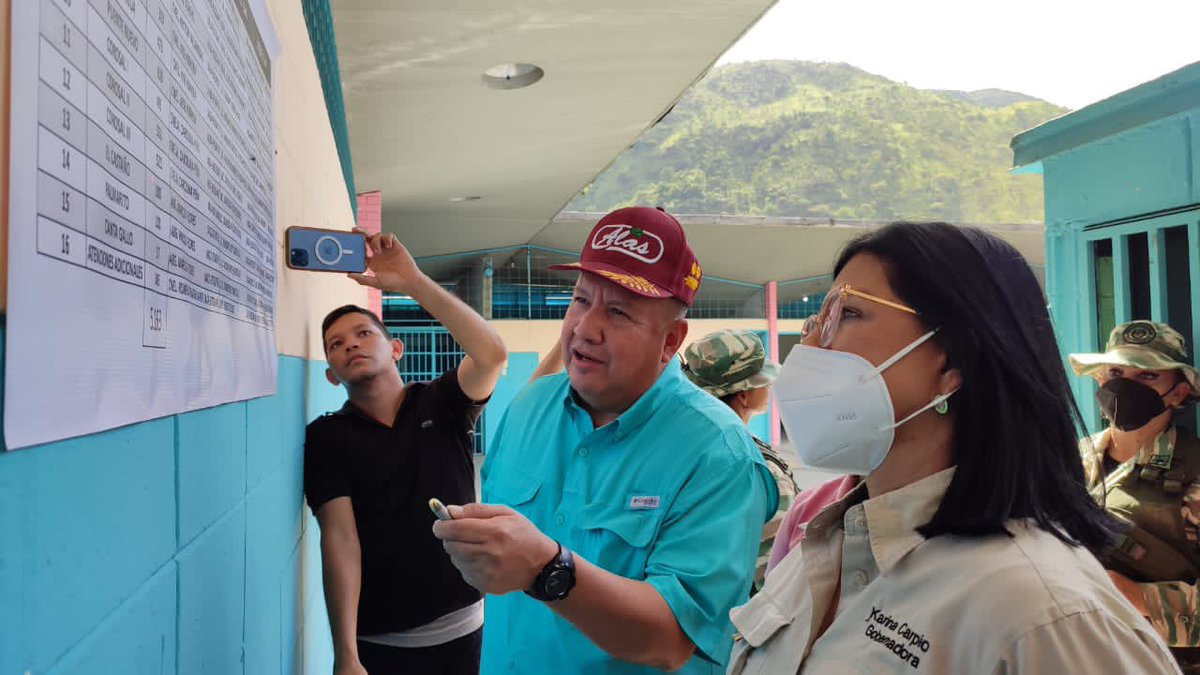 Lamentamos la sensible partida de nuestro General de División Rodriguez Orlando, hombre ejemplar, patriota, revolucionario, leal, comprometido con las causas nobles y para mí un gran amigo 

¡Dios te Bendiga General! 🙏🏻🌸