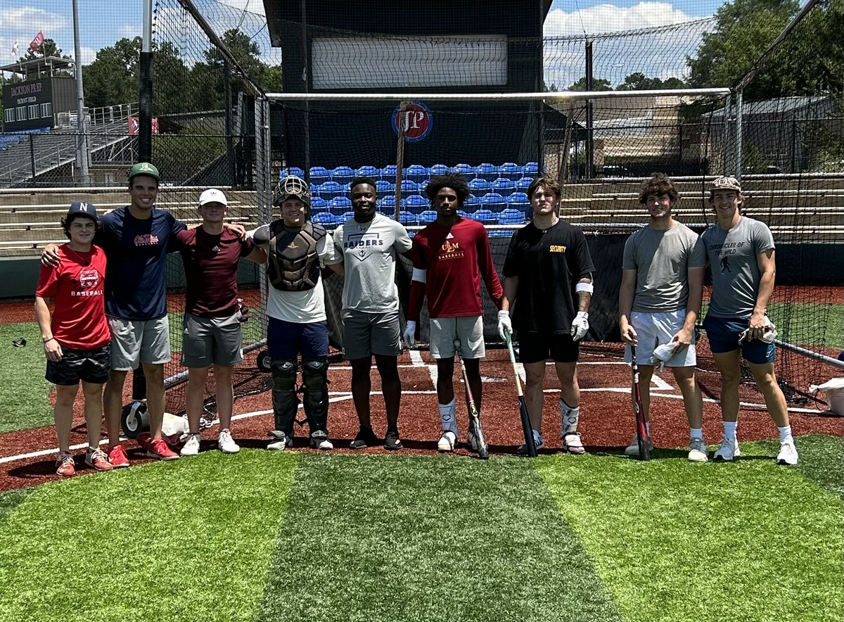 Great crew for live at bats at Prep today. Great player and great young men. <a href="/cy_craig33/">Cy Craig</a> <a href="/masonichols11/">Mason Nichols</a> <a href="/will_gibbs12/">Will Gibbs</a> <a href="/EliBerch/">eli berch</a> <a href="/Kota_1k/">Dakota Jordan</a> <a href="/TreyGup_/">Trey Bridges</a> <a href="/rosshighfill2/">rosshighfill</a> <a href="/Owenabney_2/">Owen Abney</a> and <a href="/colegideon4/">cole gideon</a> 
All working to get better.