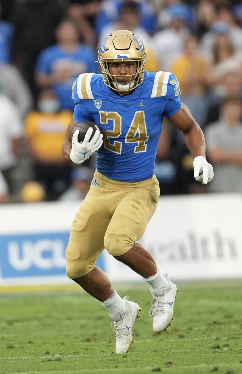 Blessed to announce that I have received an offer from the University of UCLA. @MalloeMalloe @BrownKai @CoachC_C @Malikcyphers @GregBiggins @G_Town93 @BrandonHuffman