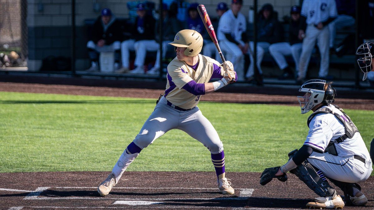 ALL-REGION ✅✅

<a href="/Drogers240/">Daniel Rogers</a> checks in as an ABCA 1st team OF and <a href="/MaxMcC17/">Max McCallum</a> joins him on the 3rd team! 

Congratulations and well deserved! 

duhawks.com/news/2023/5/30…