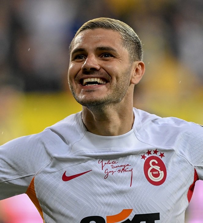 Gel bir sarayım, aşkın olayım.. 😍