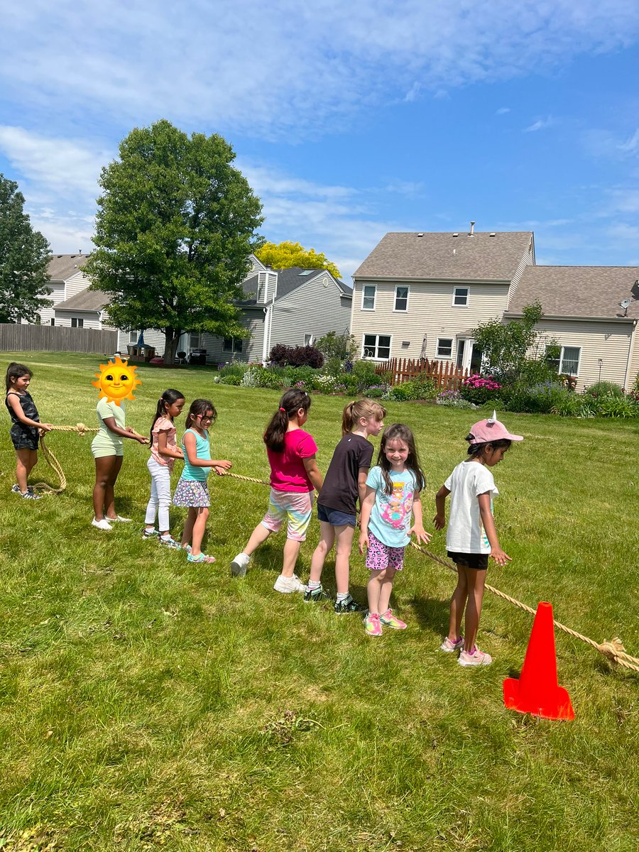 Miss Cross tweet media