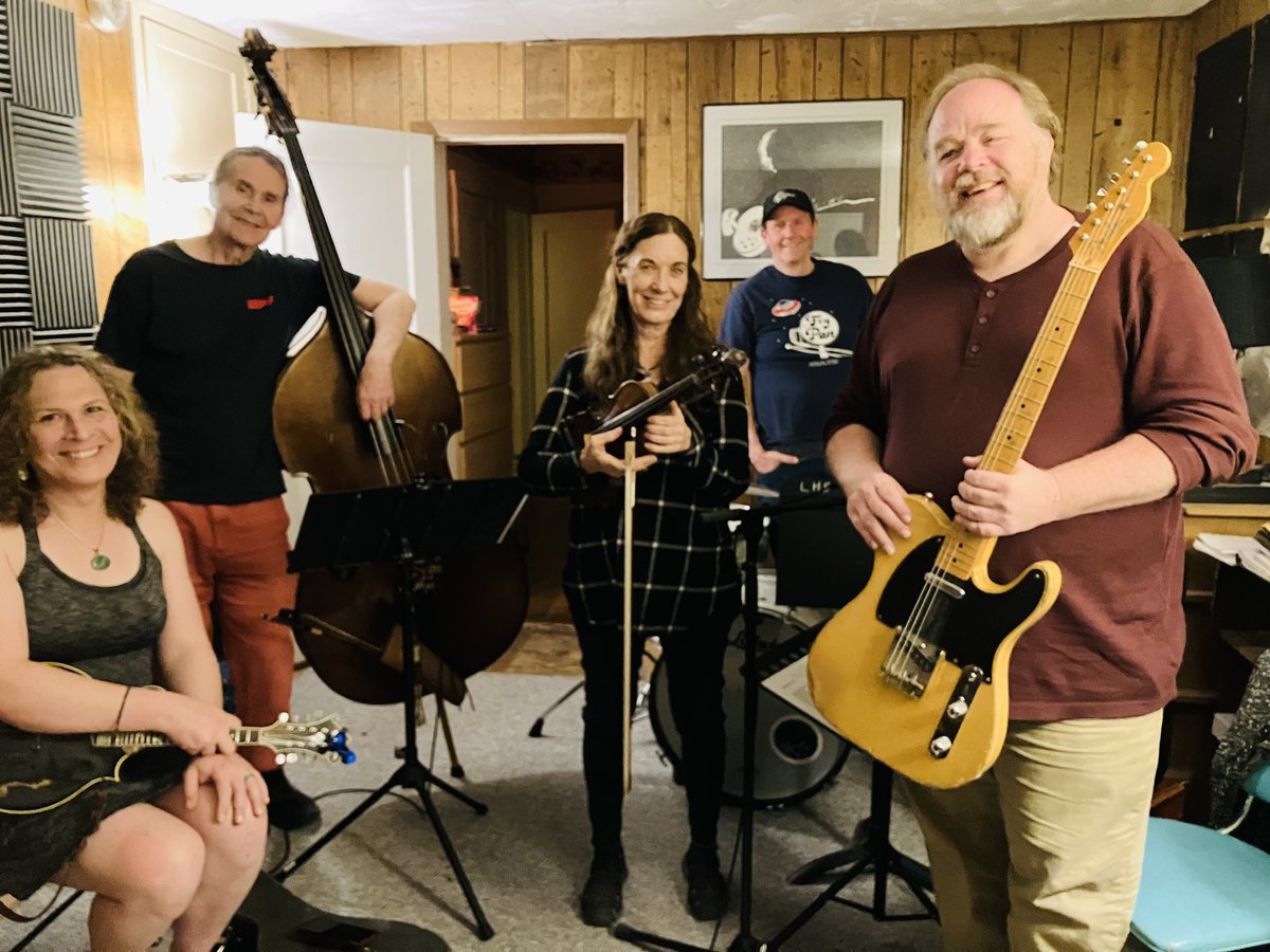 For June 4...All-star band for Ogden Music Fest, from left to right, Mandy Danzig, Harold Carr, Me, Bob Smith, Dylan Schorer, not in photo is Mark Hazel who's taking the photo, and special guest Melissa Chilinski on banjo!!! Don't miss this festival!!! ofoam.org/ogden-music-fe…