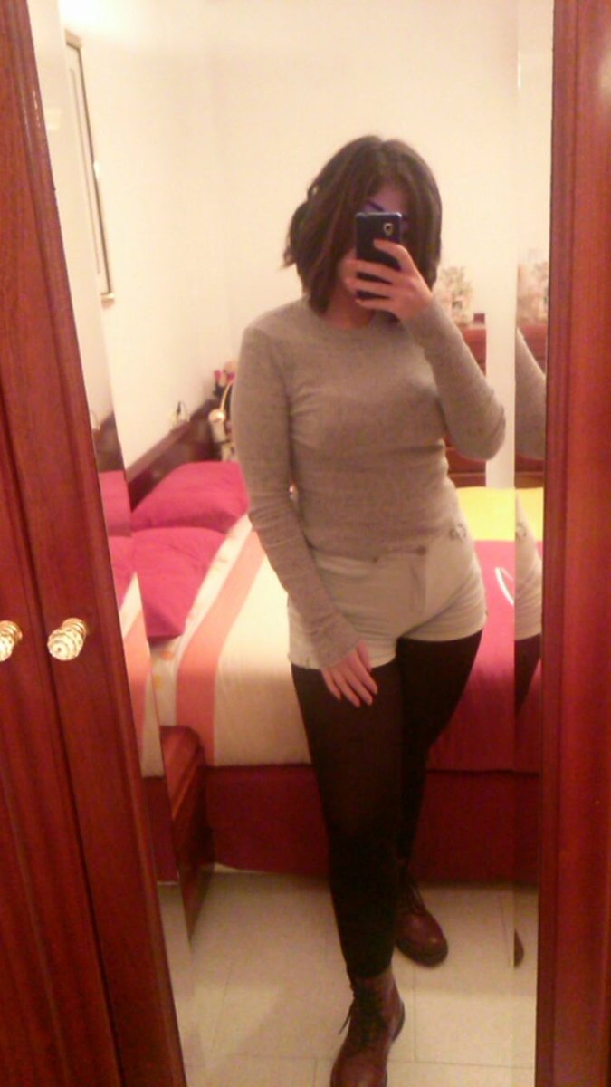 cl____'s tweet image. Más corto 🤢🤮 y más largo✨🥰