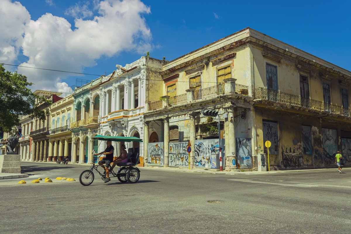Cuba es hermosa por fuera... 🇨🇺