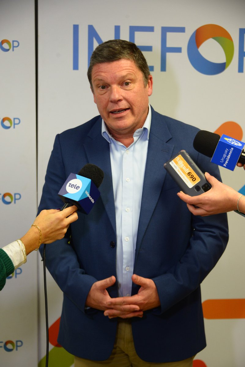INEFOPoficial's tweet photo. Declaraciones del director general de INEFOP @pdarscht, sobre el Fondo de Apoyo para la Educación "INEFOP Bachilleres". 

📹 https://t.co/4F35aaG7uH

Más info: https://t.co/u94V0gH0FG https://t.co/tsX1GUgLAa