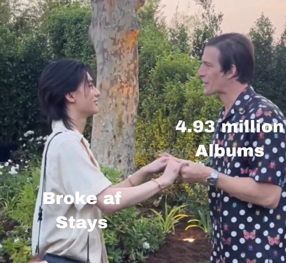 skz_straystays's tweet photo. My newest meme contribution https://t.co/FedGnTzv31