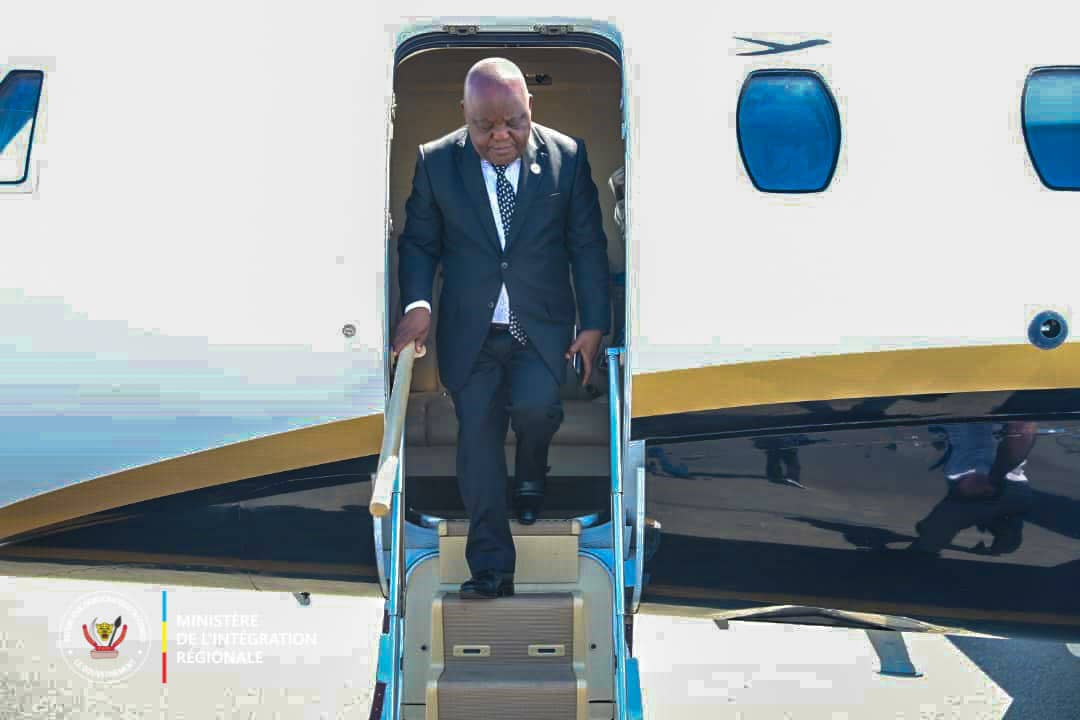 INSTANTnewsCD's tweet image. Le ministre d'État, Ministre de l'Intégration Régionale Antipas MBUSA NYAMWISI est arrivé ce mardi 30 mai à Bujumbura (Burundi) pour prendre part à la 49 ème réunion extraordinaire du Conseil des ministres de L'EAC.