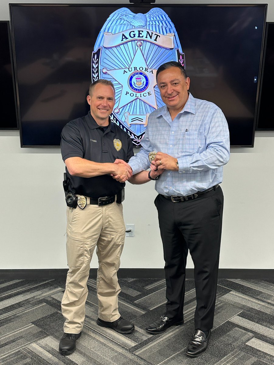 Aurora Police Dept on Twitter "We're congratulating Officer Chanos on