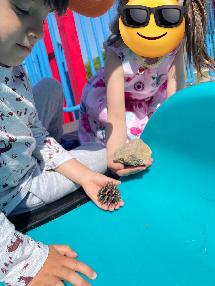 Laura Bennett (@mrs_bennettkhps) on Twitter photo We are excited to participate in our Alphabet Countdown. For letter E, we took part in Science Experiments. We made parachutes and we explored gravity and momentum on the side. #Science <a href="/IshratH09685869/">Ishrat Hussain</a> <a href="/KanataHighlands/">KanataHighlands</a> We are excited to participate in our Alphabet Countdown. For letter E, we took part in Science Experiments. We made parachutes and we explored gravity and momentum on the side. #Science <a href="/IshratH09685869/">Ishrat Hussain</a> <a href="/KanataHighlands/">KanataHighlands</a>