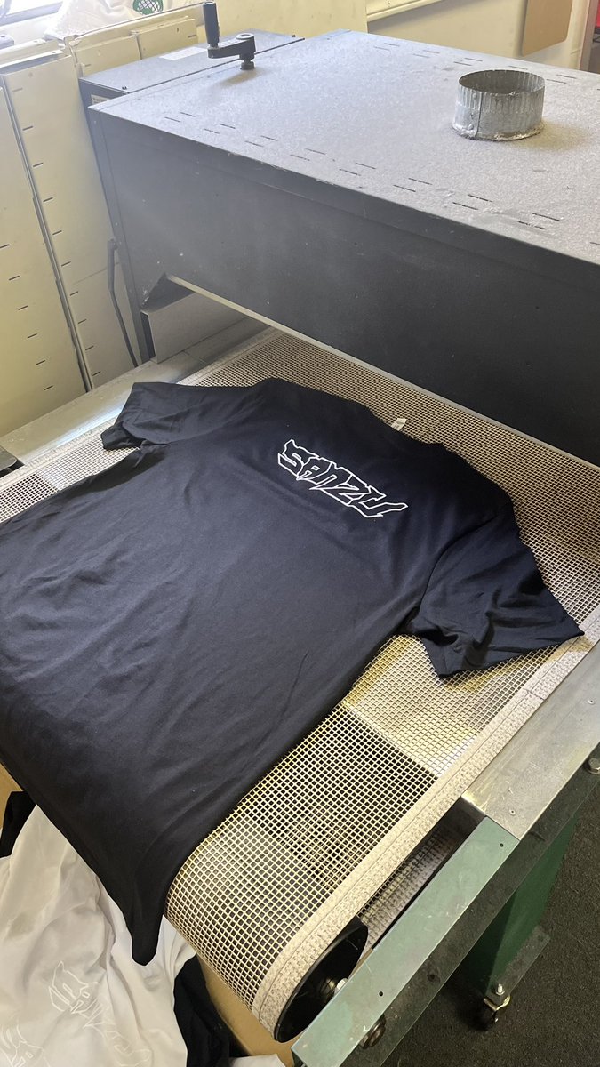 sanzusounds's tweet photo. shirts will be ready this evening and just in time for fk pre party :) 
I wanted to started with a simple design to see what my ideas looked like on a shirt. I plan to take the knowledge I gained from this and make some really special merch for everyone ! now taking orders https://t.co/fa2GzDMDRH