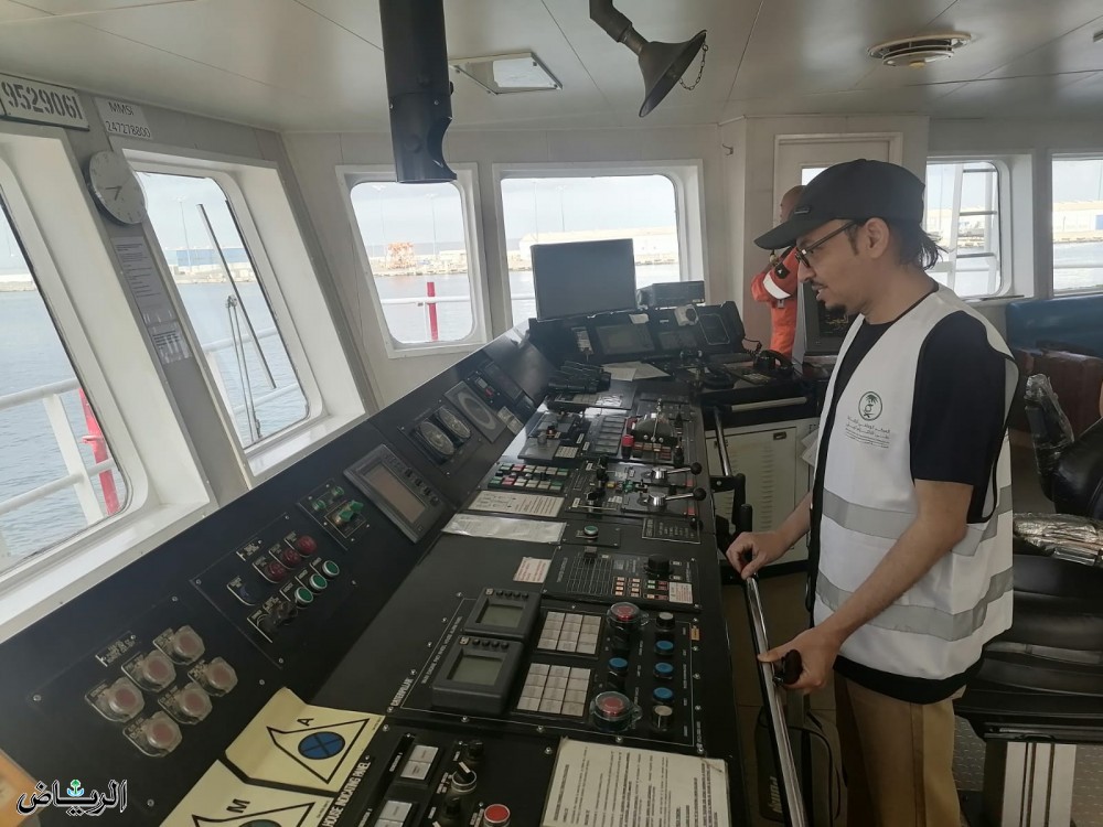 "استجابة 11" تحقق رقماً قياسياً في التعامل مع فرضية لحماية البيئة البحرية 

alriyadh.com/2014986
#جريدة_الرياض