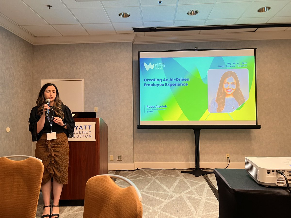 ShannonRHulbert's tweet photo. Analysts say Human Resources Automation yields 31% average cost optimization. #WITT23 https://t.co/kiQco4rQFy