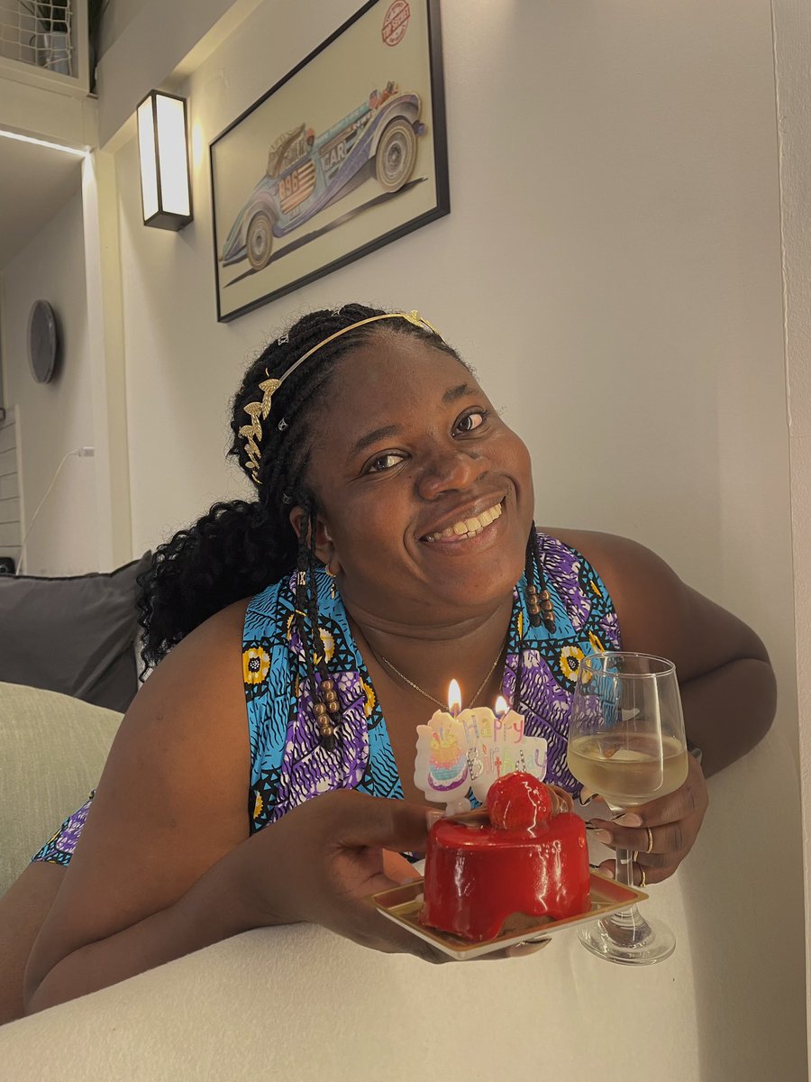 310faive's tweet image. It’s my birthday 🥳 🎉🎊!