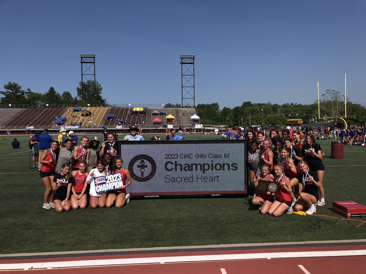 ciacsports's tweet image. Congratulations to the Class M Girls Outdoor Track &amp;amp; Field State Champions, the Sacred Heart Academy Sharks! First ever outdoor title for @SHAhamden @SHA_Sharks @sha_trackies  #cttrack
Full results: live.nestiming.com/meets/25969